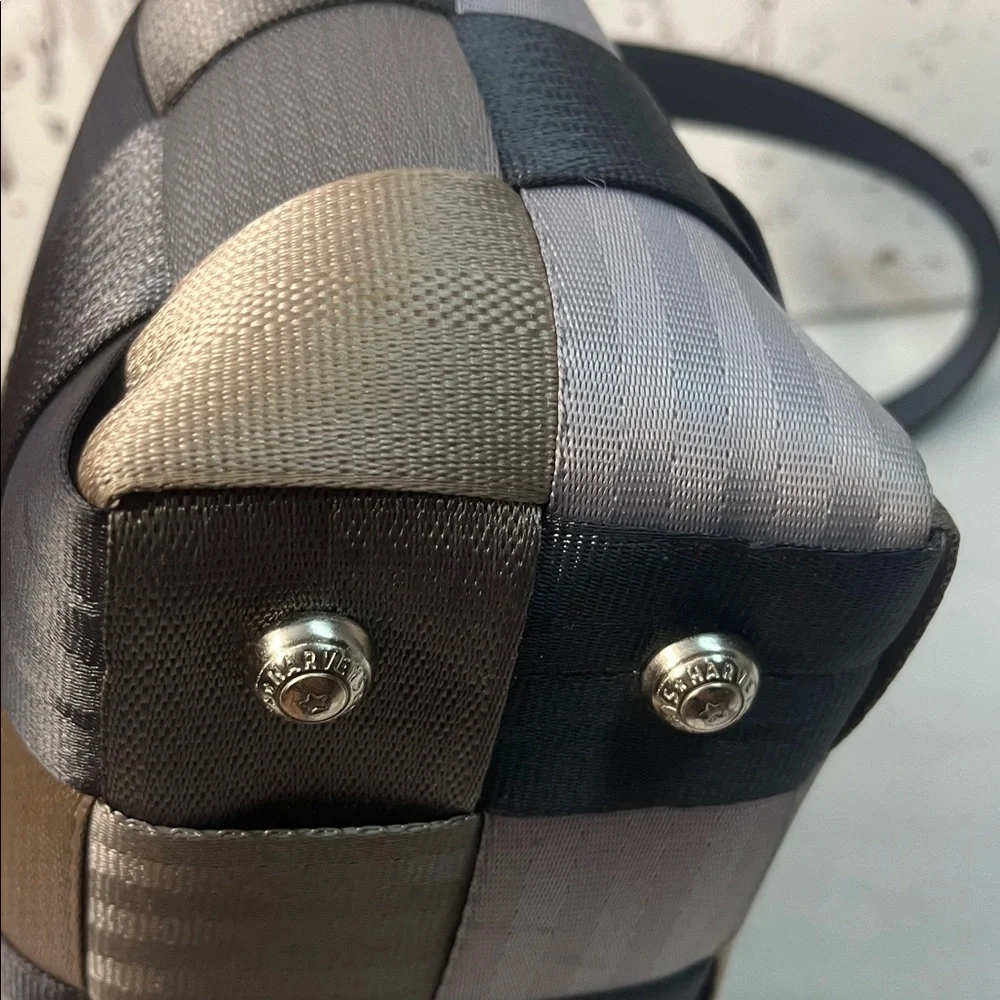 Harveys Original Footed Seatbelt Multi Gray Shoulder Handbag Double Strap Med - Picture 7 of 10